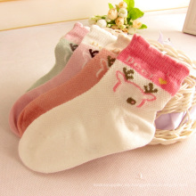 Calcetines de diseño de malla de verano con diseños de gato calcetines de buena calidad para el bebé